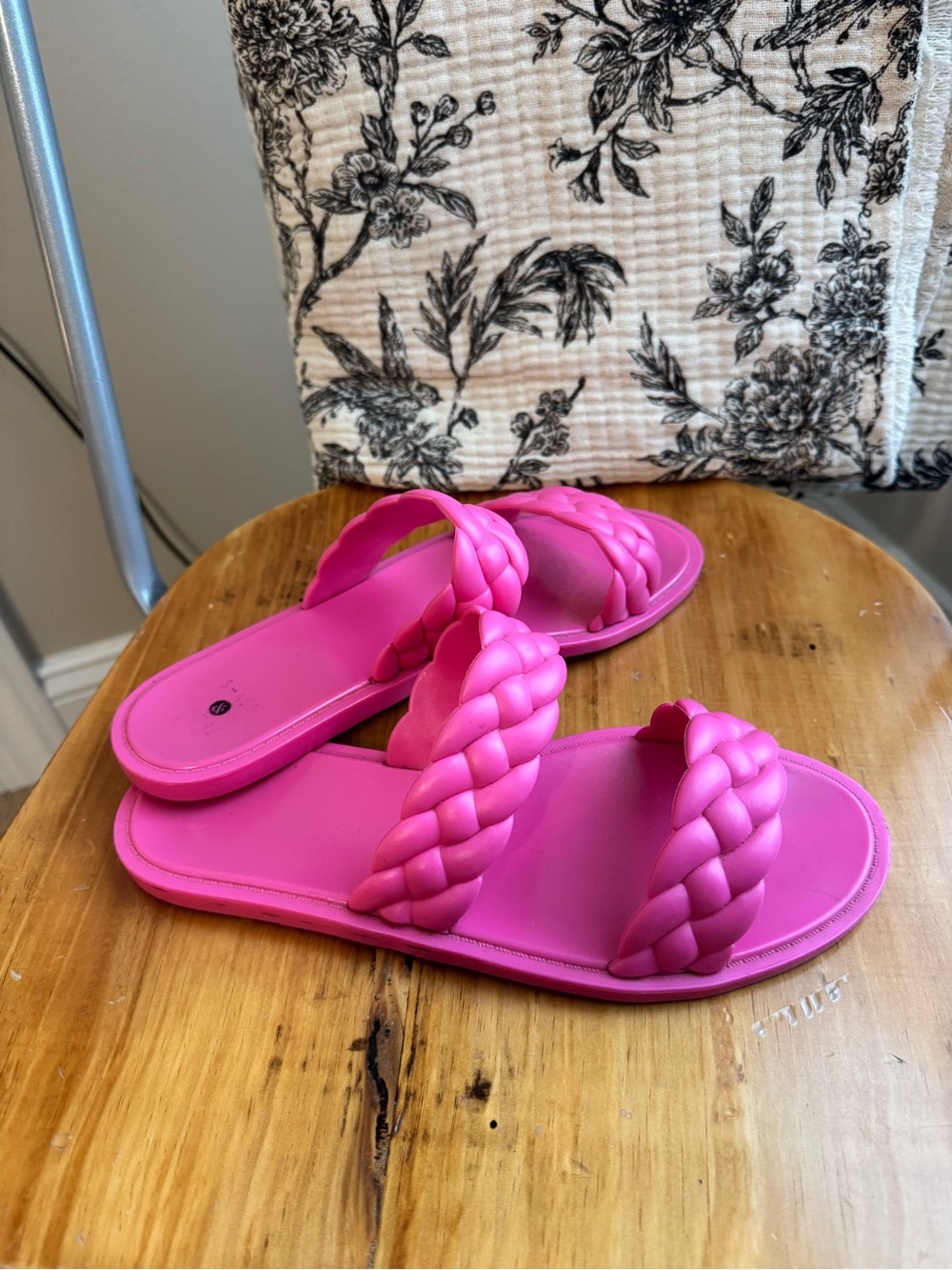 Shade & Shore Braided Double-Strap Slide Sandals in Hot Pink